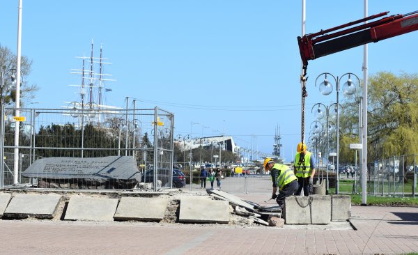 Rozpoczyna się budowa pomnika Polski Morskiej 