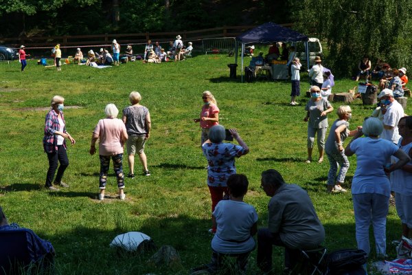 Gdyńscy seniorzy z dystansem na Polance
