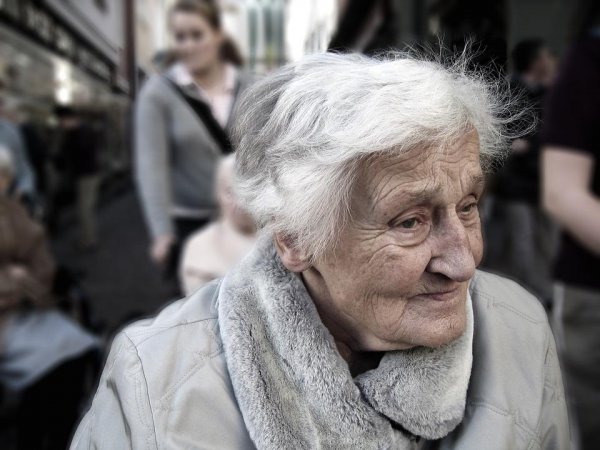 Gdynia wprowadza pomoc w opiece nad seniorami na godziny 