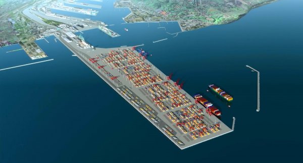 Gdyński port planuje wyjść w morze