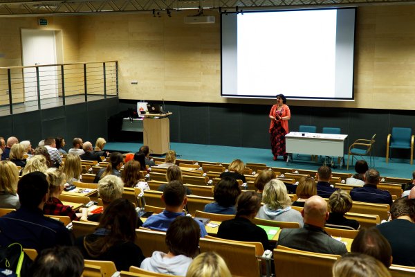 Wszyscy razem przeciwko przemocy