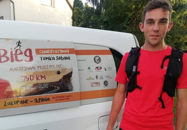 Maratonami z Zakopanego do Gdyni w szczytnym celu