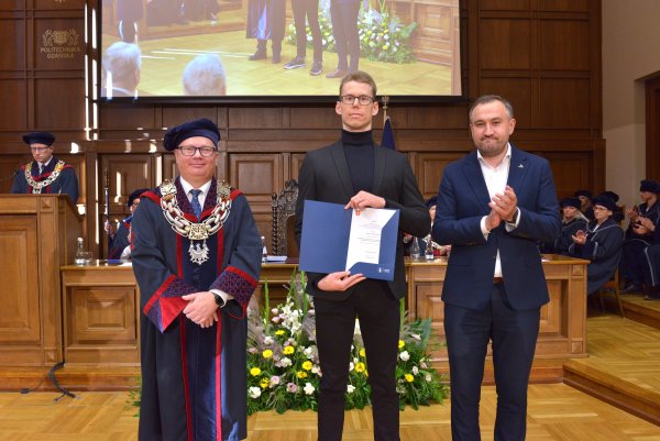 Nagroda im. prof. Romualda Szczęsnego wędruje do Franciszka Górskiego