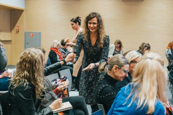 Wsparcie dzieci i młodzieży – 5 milionów złotych dla poradni psychologiczno-pedagogicznych