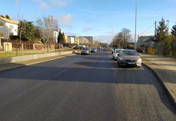 Ulica Unruga na Pogórzu z nową nawierzchnią