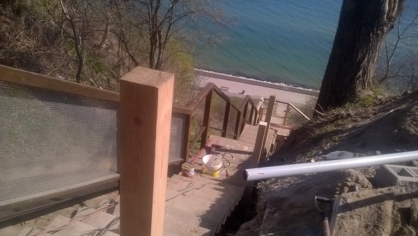 Powstają nowe schody w Osadzie Rybackiej