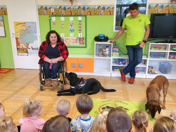 Delicja i Wektor z wizytą w „Bajkowym Ogrodzie”