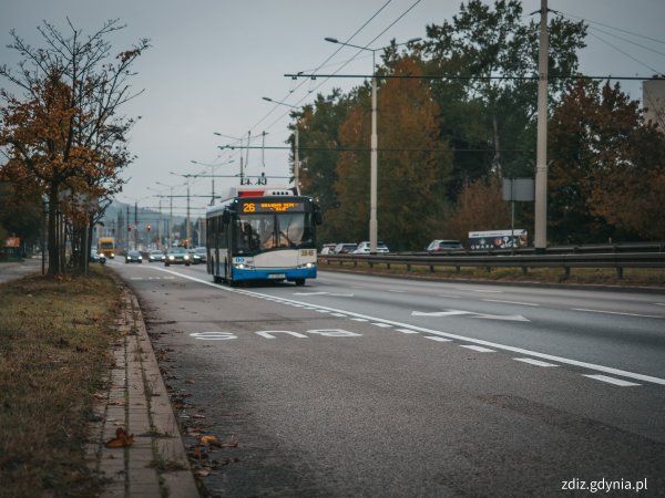 Na ul. Morskiej powstaje kolejny odcinek buspasa