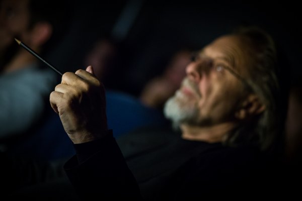 Skomponuj muzykę filmową pod okiem zdobywcy Oscara