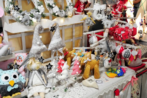 Świąteczny Kiermasz Rękodzieła - źródło pomysłów na prezenty
