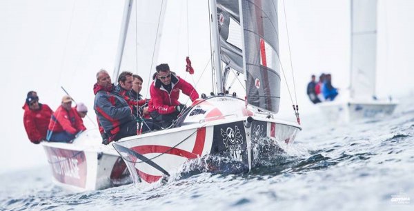 Żeglarskie puchary rozdane