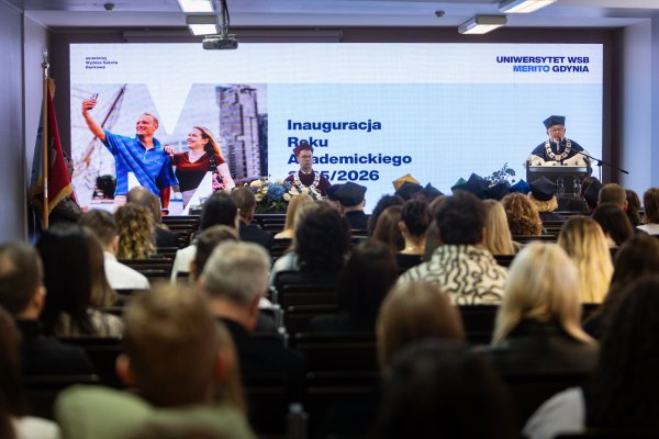 „Gaudeamus igitur” na Uniwersytecie WSB Merito Gdynia
