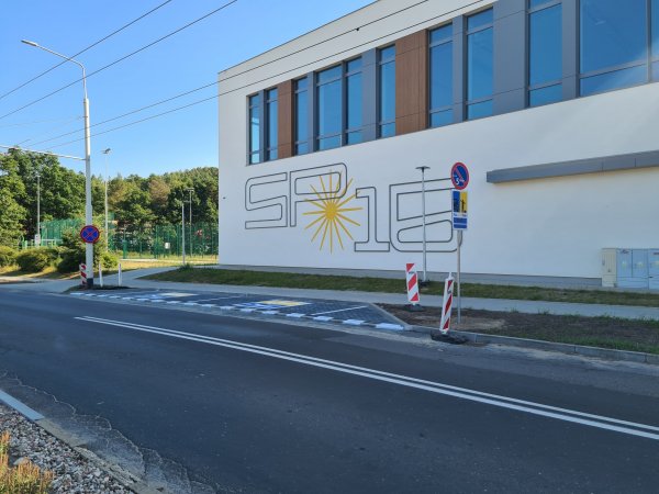 Uczniowie bezpieczni w drodze do szkoły