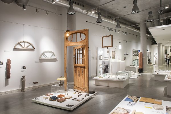 Prestiżowa nominacja. Głosujmy na „Szkło, metal, detal”! 