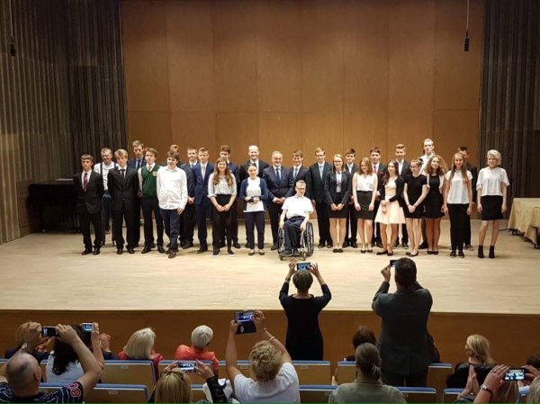 Najlepsi gimnazjaliści 2017 nagrodzeni 
