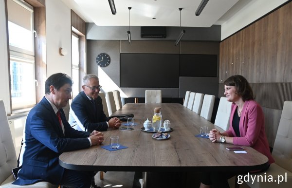 Francuscy dyplomaci z wizytą w magistracie