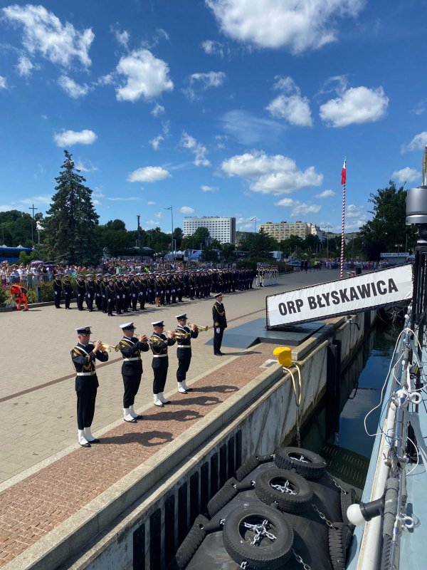 Uroczyste ślubowanie na pokładzie ORP „Błyskawica”