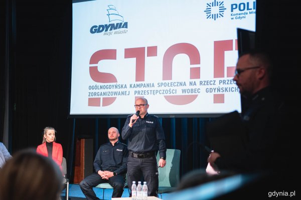 Seniorze, nie daj się oszustom!
