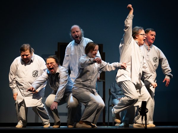 Gdynia Otwiera scenę dla teatrów integracyjnych! Jubileuszowy Magiel Teatralny czeka na zgłoszenia.