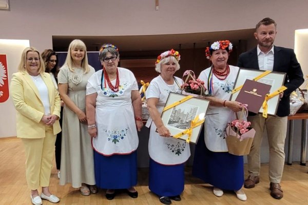 Gdynianki wśród laureatów konkursu Pomorskie dla Seniora 2025