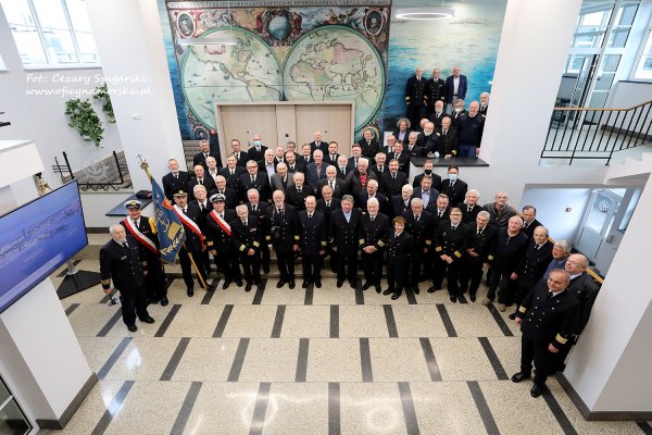 Kapitanowie żeglugi wielkiej w Gdyni