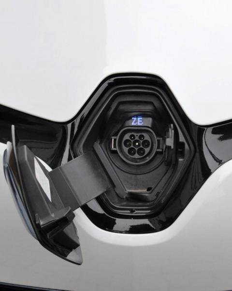 O rozwoju elektromobilności w PPNT