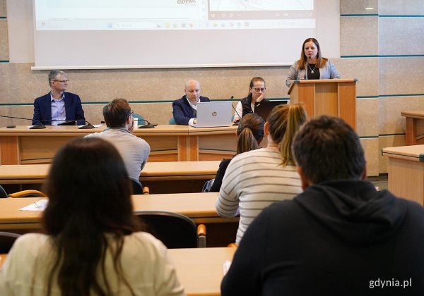 Mieszkańcy i urzędnicy rozmawiali o Kaczych Bukach