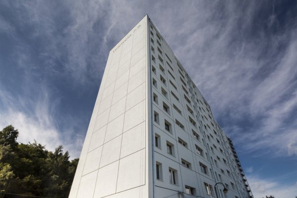 Biel powraca na gdyńskie elewacje