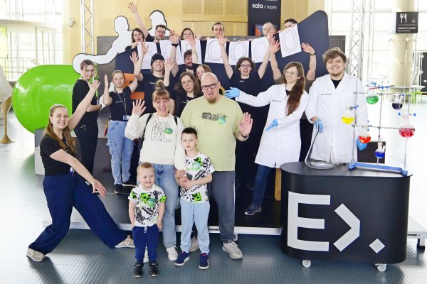 3 000 000 – liczba dnia w Centrum Nauki Experyment