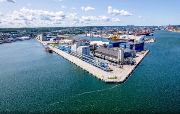 Rozbudowa Portu Gdynia postępuje. Nabrzeże Indyjskie po kompleksowej przebudowie