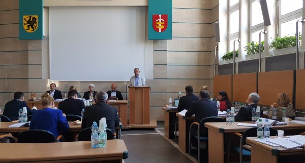 Naprzeciw problemom społecznym. Strategia jest gotowa