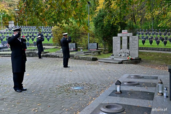 Pamiętamy o bohaterach i zasłużonych