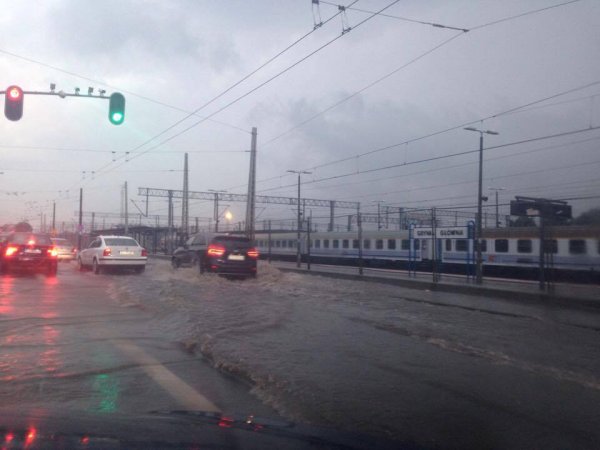 Wieczorna ulewa przeszła nad Gdynią