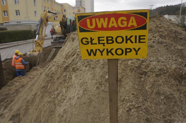 Rewitalizacja na Chyloni: zamknięta ulica Komierowskiego