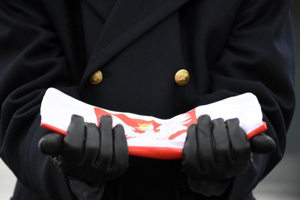 Ostatnie opuszczenie bandery na ORP Kondor