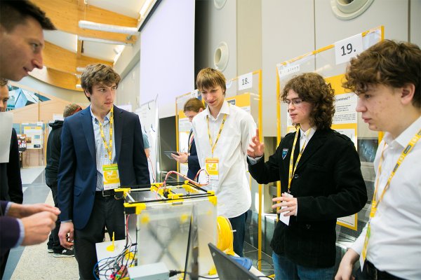 Młodzi naukowcy działają. Konkurs Explory w toku