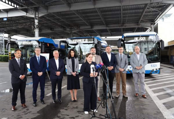 Od nowa i w dobrą stronę. Od 1 lipca działa Gdyńska Komunikacja Miejska