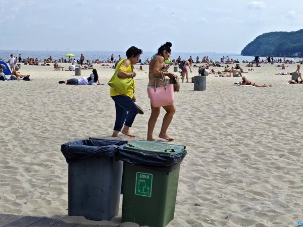 Wspólne sprzątanie gdyńskiej plaży już 30 sierpnia