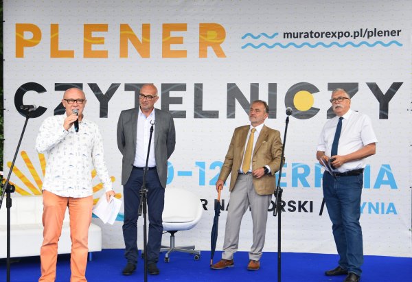 Literacka Gdynia – wystartował Nadmorski Plener Czytelniczy