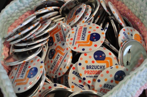 Kobiety w ciąży - brzuchy przodem!