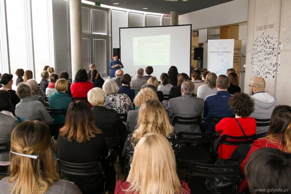 Centrum Integracji Społecznej – szansa na pracę, wsparcie zawodowe i rozwój osobisty