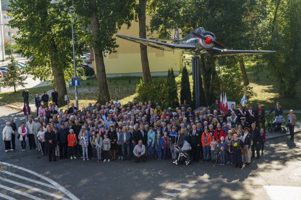 Bies uroczyście przywitany na Babich Dołach