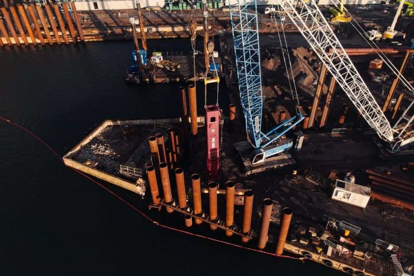 Drugi co do wielkości kafar Europy. Budowa doku w Porcie Gdynia postępuje