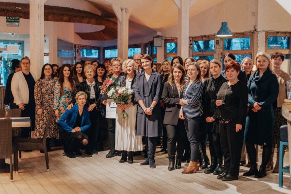 Pomagają znaleźć zawodową drogę