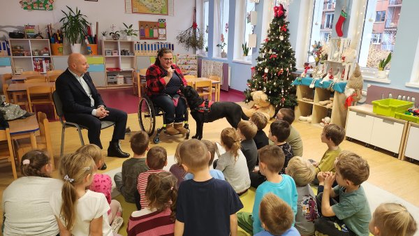 Lekcja empatii od Delicji dla gdyńskich „Sówek”