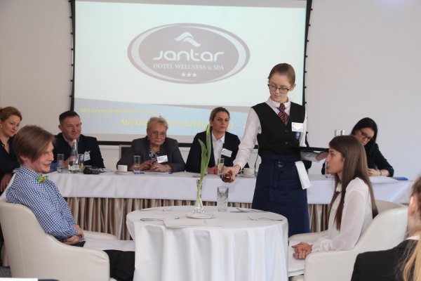Paulina Kubala Mistrzynią Wiedzy Hotelarskiej