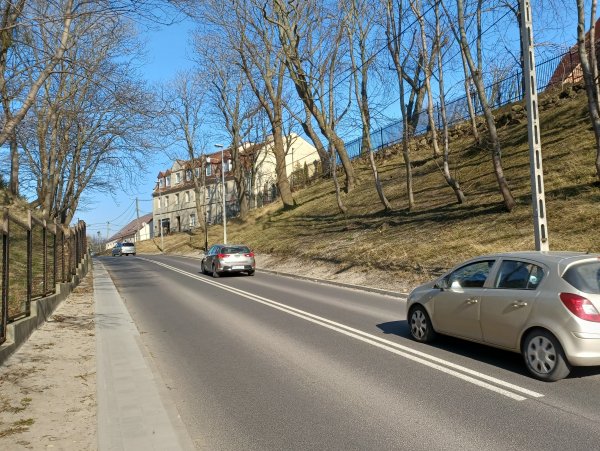 Rozpoczyna się budowa chodnika wzdłuż ulicy Arciszewskich
