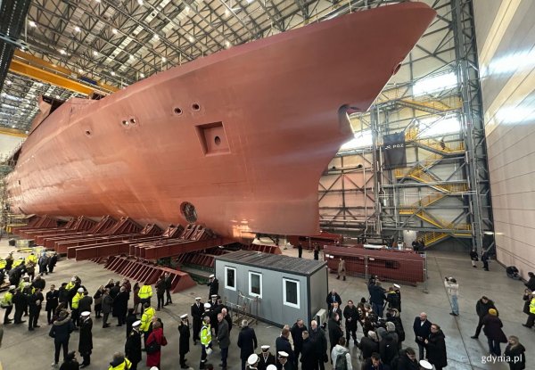 W PGZ Stoczni Wojennej położono stępkę pod ORP „Burza”