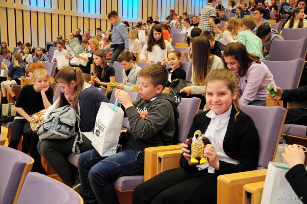 Uczniowie zwyciężyli smoga!