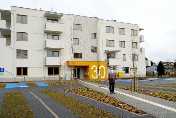 Komunalny blok bez barier już gotowy